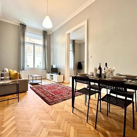 Gellert Danube Panorama Apartment Budapeste Exterior foto