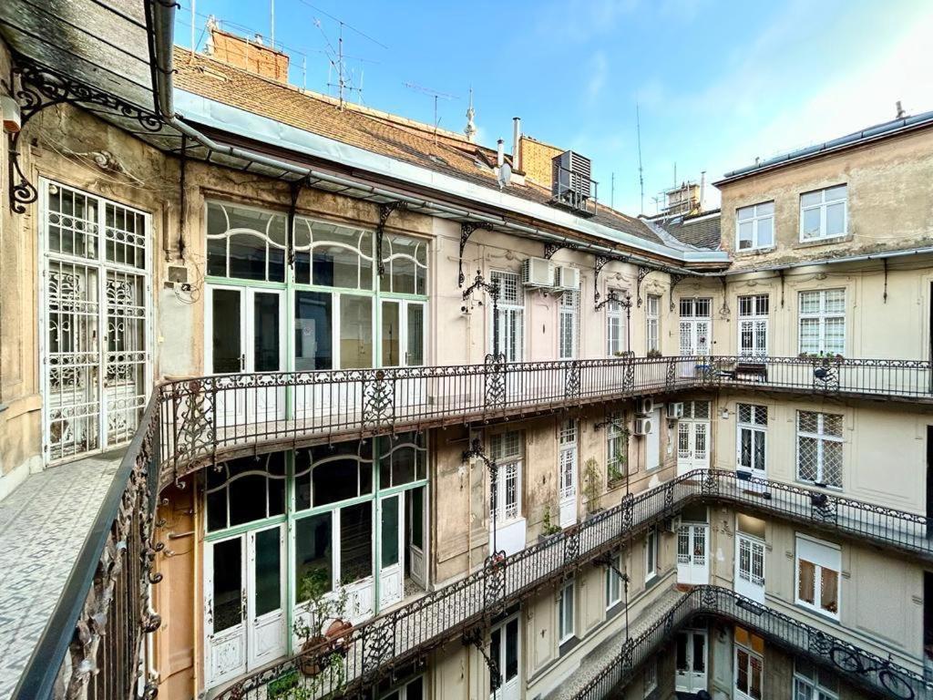 Gellert Danube Panorama Apartment Budapeste Exterior foto